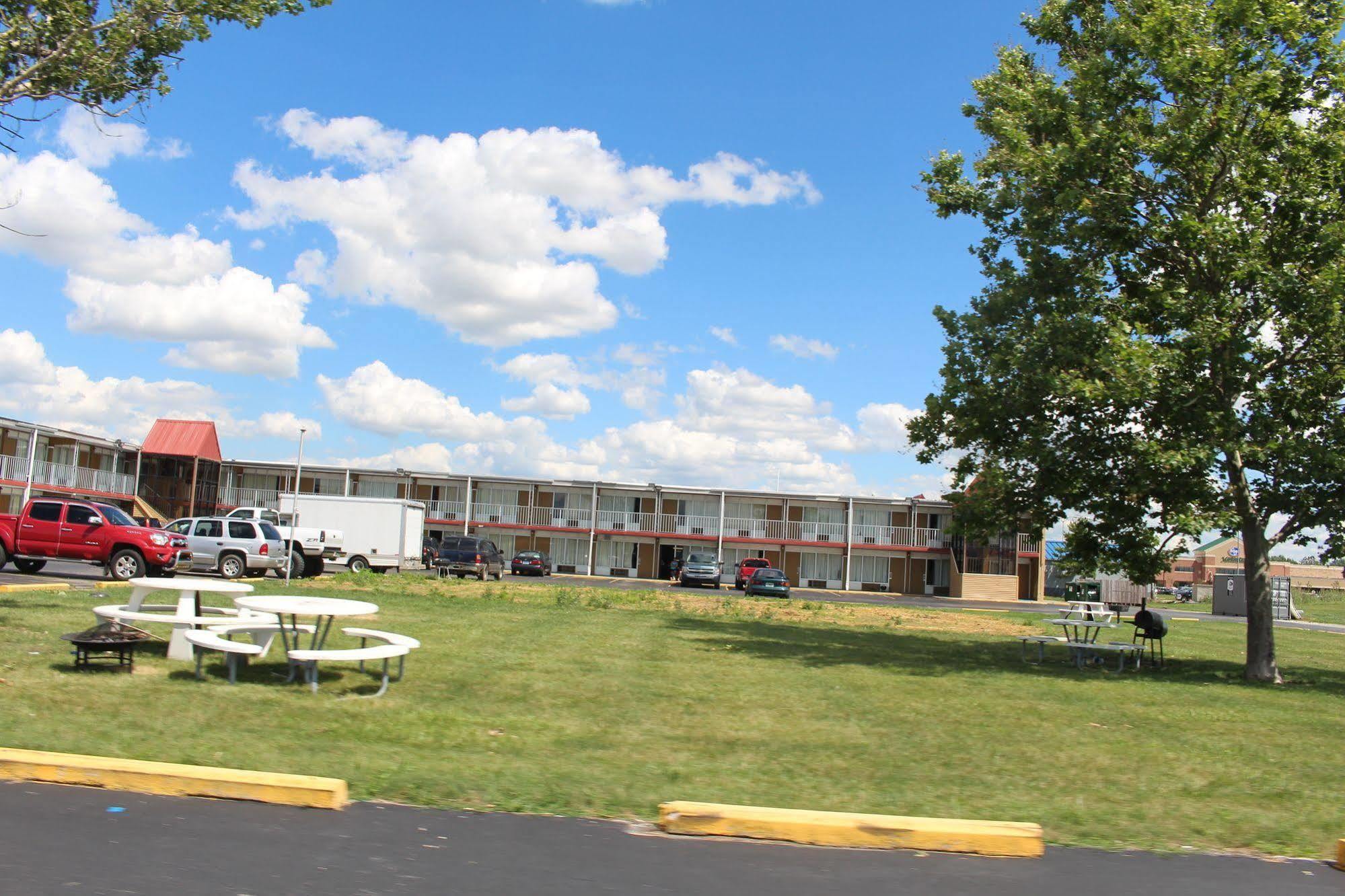 Econo Hospedaje Perrysburg Exterior foto